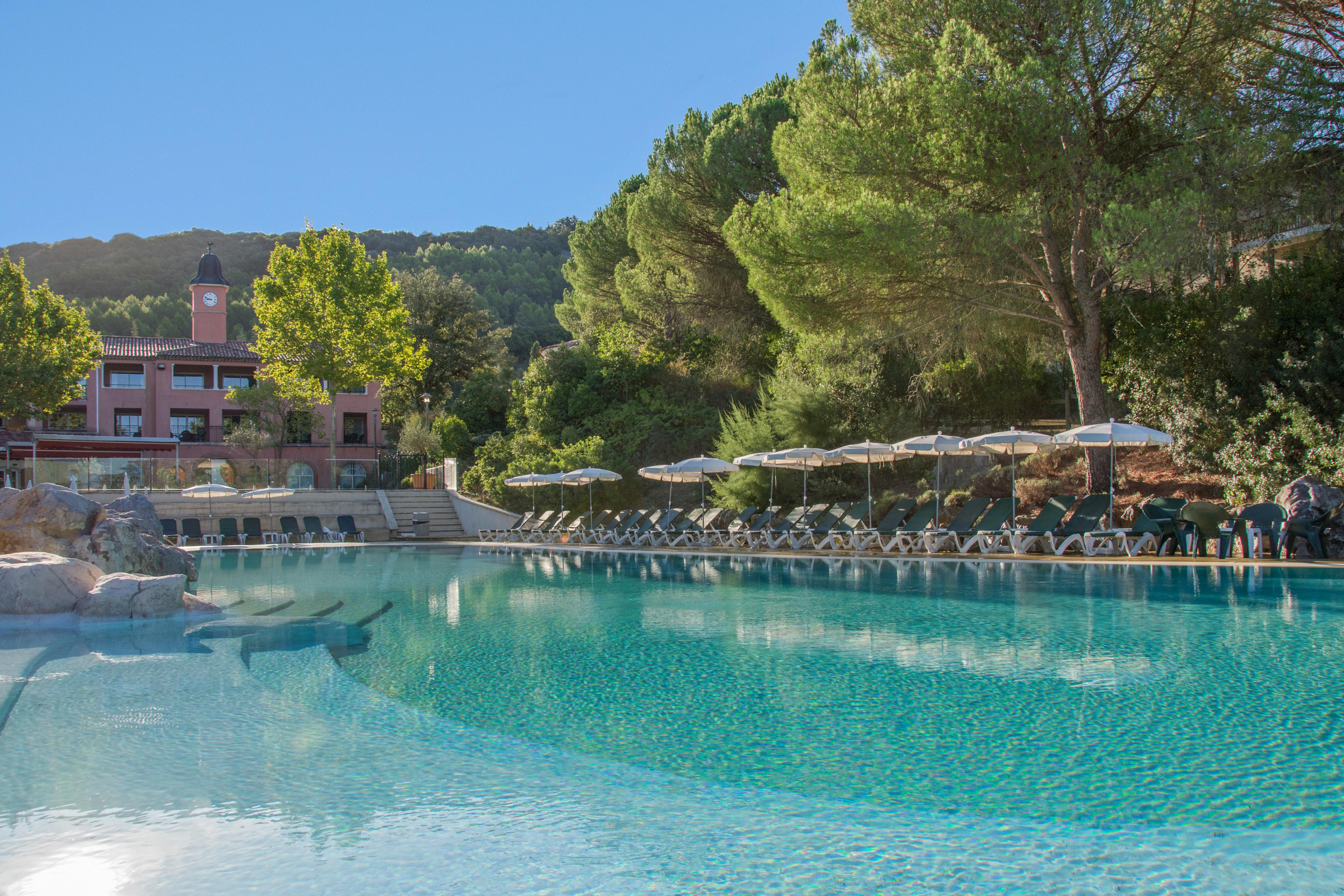 Village Pierre & Vacances Le Rouret Grospierres Luaran gambar
