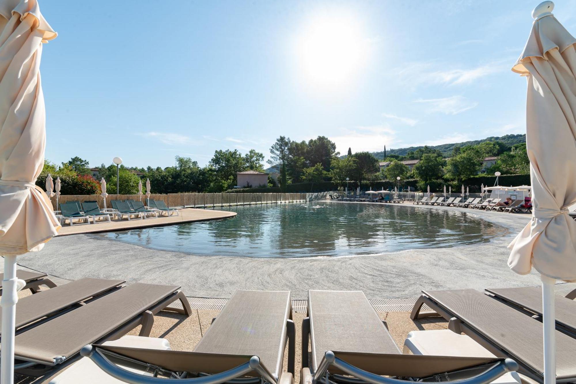 Village Pierre & Vacances Le Rouret Grospierres Luaran gambar